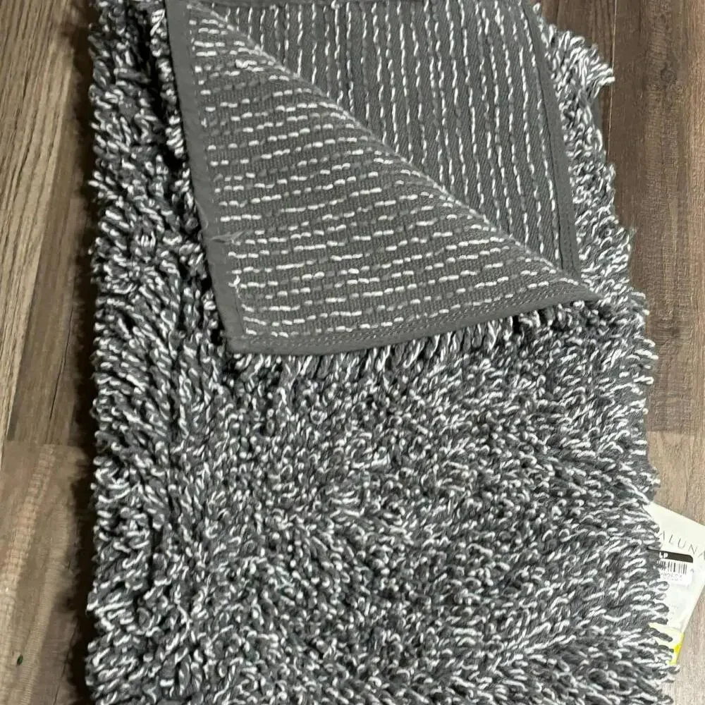 Casaluna Mélange Looped Bath Rug in Gray 100% Cotton 21” x 34”